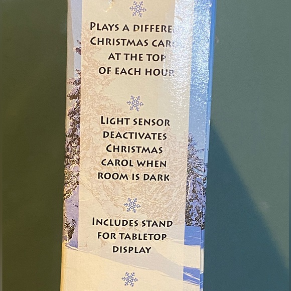 Feldstein Christmas Carol Round Wall Clock 8.5" Snowman - Plays 12 Carols - Picture 5 of 8